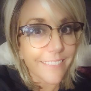 Meet your Posher, Marie